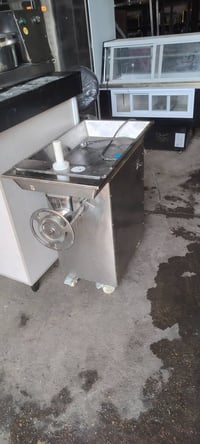 يالله السلام عليكم/بيع وشراء جميع الاغراض المستخدمة  مستعدون لتجهيز كا...