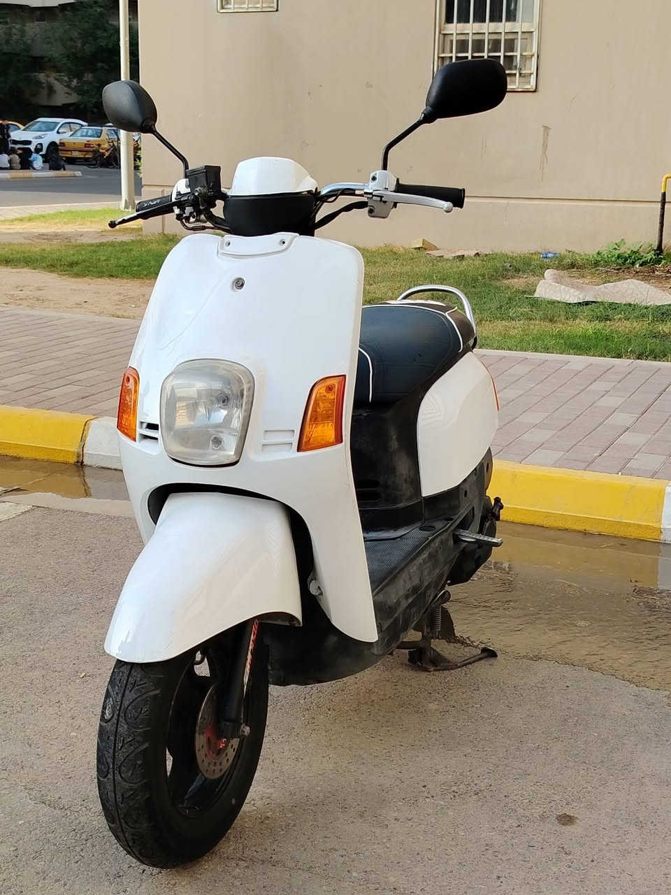 بوليس • كابريتر