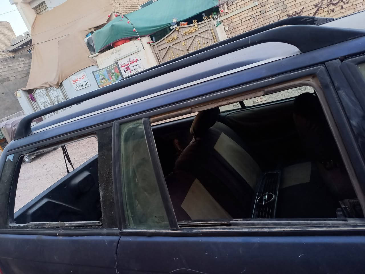 السلام عليكم اوبل استره للبيع شغاله وكلشي مابيهه نقص
 بس جامه خلفيه وجانبيه عدد2 كير محرك مكفول 
صار شهر نهملت مديل 1996 سياره جاهزه رقم ميسان
مكاني بغداد العبيدي شارع عشرين السعر 23 
***********

