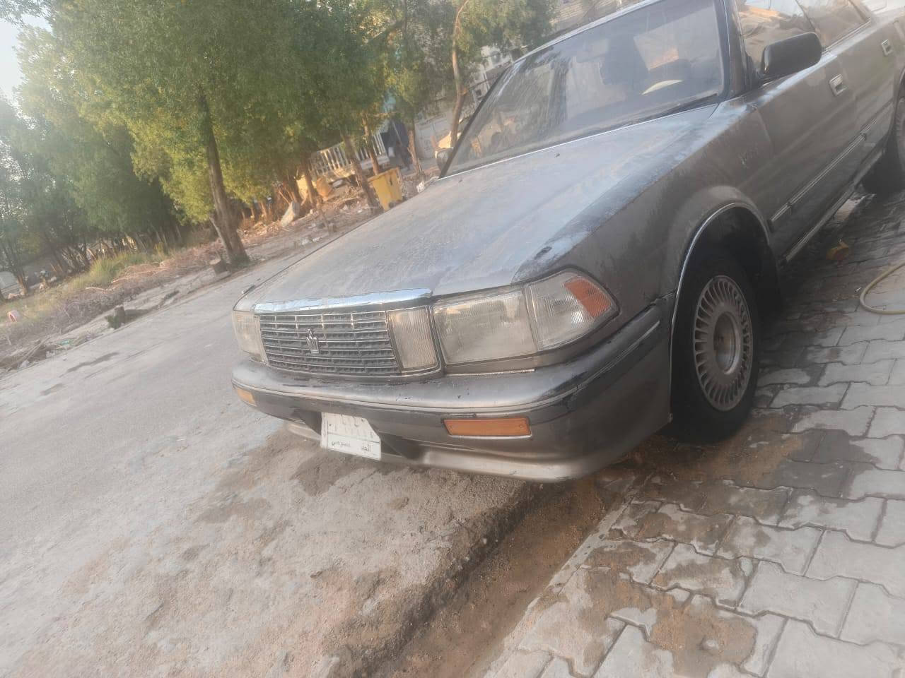 البيع كراون هارتوب موديل 91 الون جوزي سياره بلاديه
مكينه جديد  كير كايم سياره حداديه جديده    وبيه بس هاي الضربه ومتوزي عل فلوس  مكاني نجف سعر ٢٨ وبيه مجال الشراي تخم تاير جديد استوني شادهن هن والوياله
 سعره ٢٨ وبيه مجال الشراي 
وهاذه رقمي 
***********
