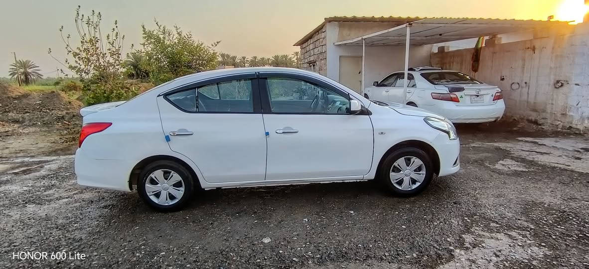 السلام عليكم نيسان سني هندي بليته زركه موديل 2018 للبيع محرك 1500
رقم أربيل تحويل بأي وقت لتريده 
السياره مكفولة كفاله عامه مابيها نقص 
محرك كير تبريد تدفئة السياره خير من الله 
السونار مرفق ويه الصور
ماشيه 200 ألف كم السعر 98 ورقه وبيها مجال للشراي
 المكان بغداد الراشديه مقابيل الحسينيه
رقم الهاتف ***********
