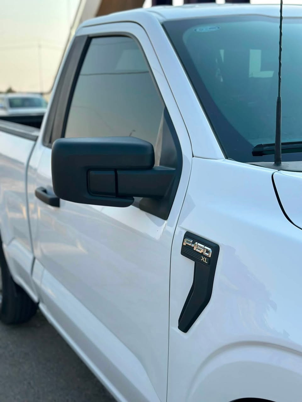 فورد F150       سعر 180
موديل 2023
6 سلندر. 3.3 حجم محرك تنفس طبيعي 
سياره بيها تقرير غرق ومبدل سستم كامل  بدون اي عيب 
رقم سليمانيه بسمي تحويل وكاله كيفك
مكاني كركوك للاستفسار اتصال 
***********
