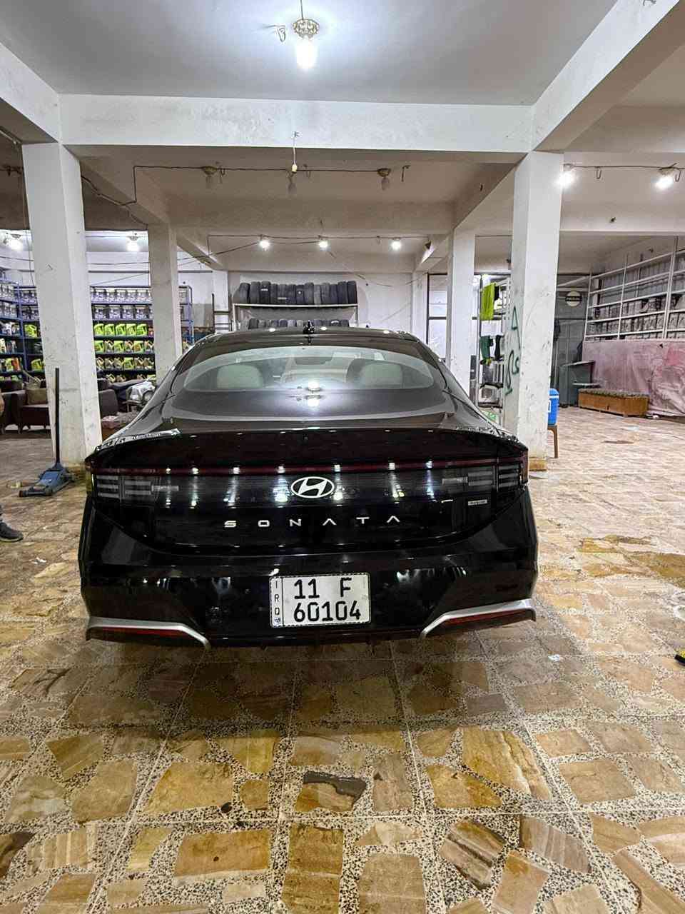 سوناته موديل 2025 داخل أبيض  ضرر جاملغ يسره فقط بدون ايرباك بدون قطره داخل سياره ماشي ٣٢ 
بسمي رقم بغداد *********** للاستفسار مكان سامره.. السعر نار)))
