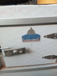 ثلاجه اردنية • جديدة • عرض ٦٥