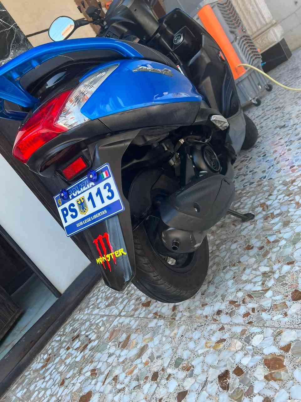 � للبيع — يوماها أكزِس | 2019 💙
✨ الموديل: 2019 
🔹 النوع: Yamaha Axis
🔹 اللون: أزرق مميز
🔹 الحالة: نظيفة جداً من رمبا نازله 
🔹 المكينة: ممتازة
🔹الكفر : جديد بلادي
🔹 جاهزة للاستخدام وما تحتاج أي مصاريف

📍 المكان: …رمادي الثليه 
💰 السعر: …12ورقه $
📞 للاستفسار والتواصل: …***********

للمهتم فقط، الرجاء التواصل. �
