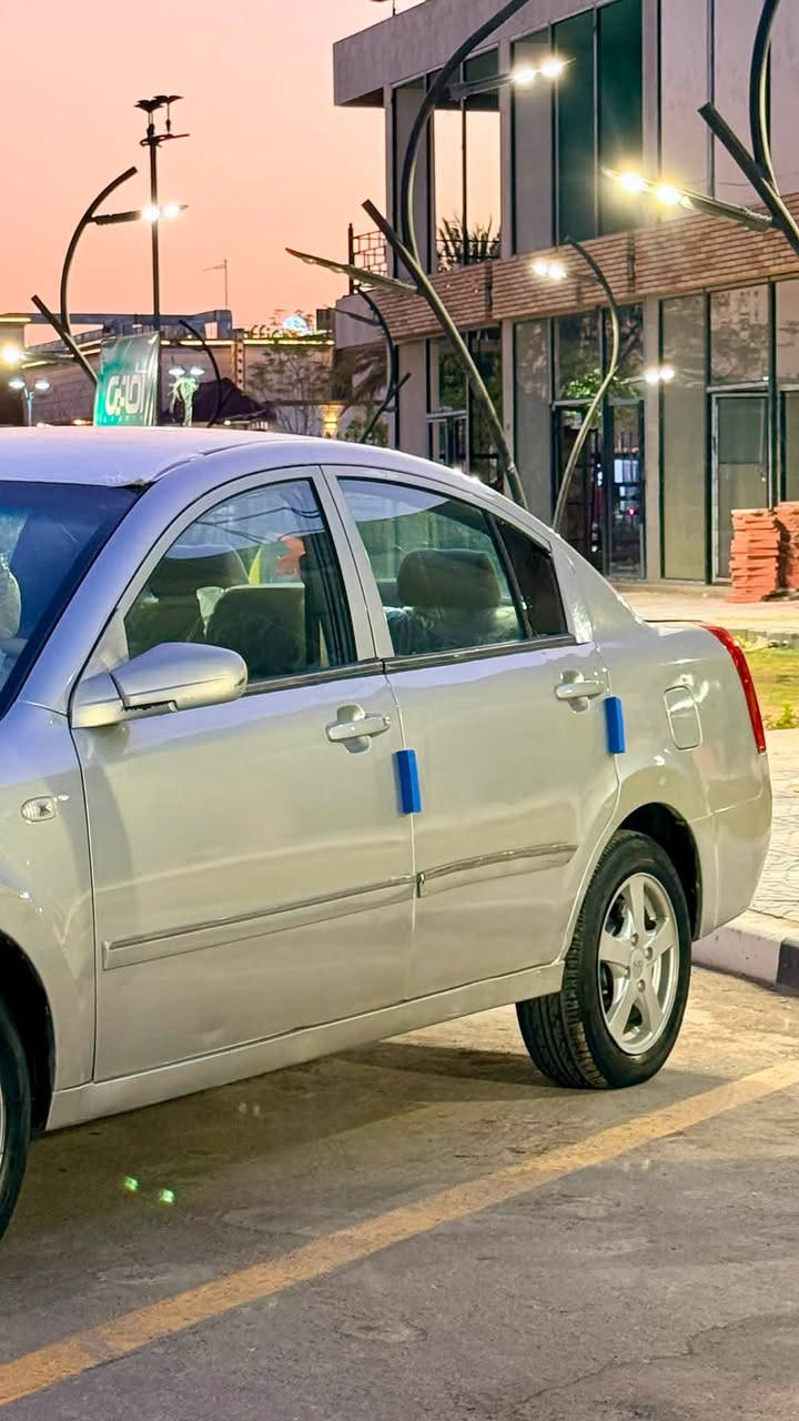 شيري ٢٠١٢
هزة جديدة ومعاملة باسمي جاي اداورها وصار عدي ظرف عرضتها للبيع
ماشية ٨٠ الف حقيقي سيارة متروكة مامستخدميها هواي بدون اي نقص تراي ناعم وجديد
مكينة وكير جدد مكفولات 
تبريد ثلج وحدادية جديدة 
حساس خلفي شغال وتبريد خلفي وتحكم ستيرن وكهربائيات كلها كاملة
بيها صبغ خياس بدون فقط ضربة بدون حادث 
وسعر ٤٨ 
***********
