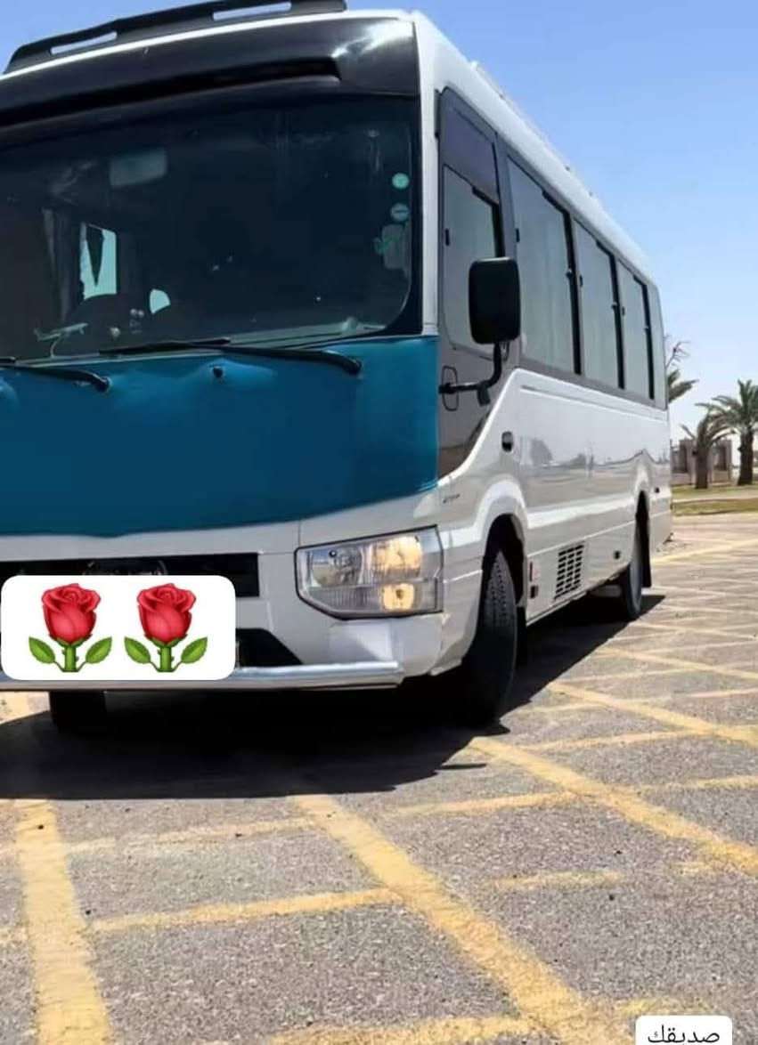 على بركة اللّه تعالى 
#تعلن حملة جامع الزهراء ع  
يوم الخميس عن رحلتها 
📍الى مرقد (الحاج يوسف_ وكرز الدين _وسيد كيطان)ع 

 صاحب الكرامات وشفاء الأمراض الجلدية 
🔴     (مبيت _مبيت) 😇
#الذهاب يوم الخميس صباحا 
والعودة يوم الجمعة 🚍
كوستر🚍سياحي 😍حديث ومكيف

للحجز والاستفسار الاتصال على
 الرقم   (***********) 📞

نص مكتوب في الصور:
- شرق العراق East Iraq
- صديقك
