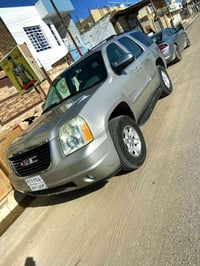 يوگن بترا • ٢٠١٠ • العمارة