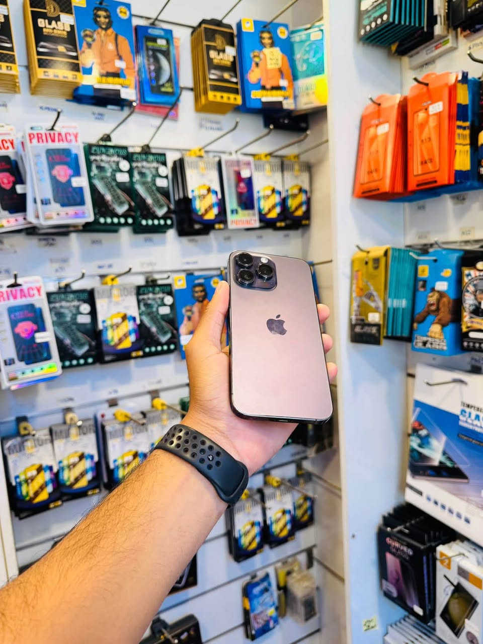 iPhone 14 pro max
نموذج M نسخة الشرق الاوسط AAA

البطارية 100% مستبدلة وكالة شرط✅

الذاكرة 256

النظافة 100%

السعر راح يصير بي عرض قوي🔥🔥

___________________
الضمان لدى مركزنا 5 ايام من تاريخ الشراء✅

الديوانية—سوك هرج—مركز الموسوي —مقابيل شارع البالات

للحجز

***********
