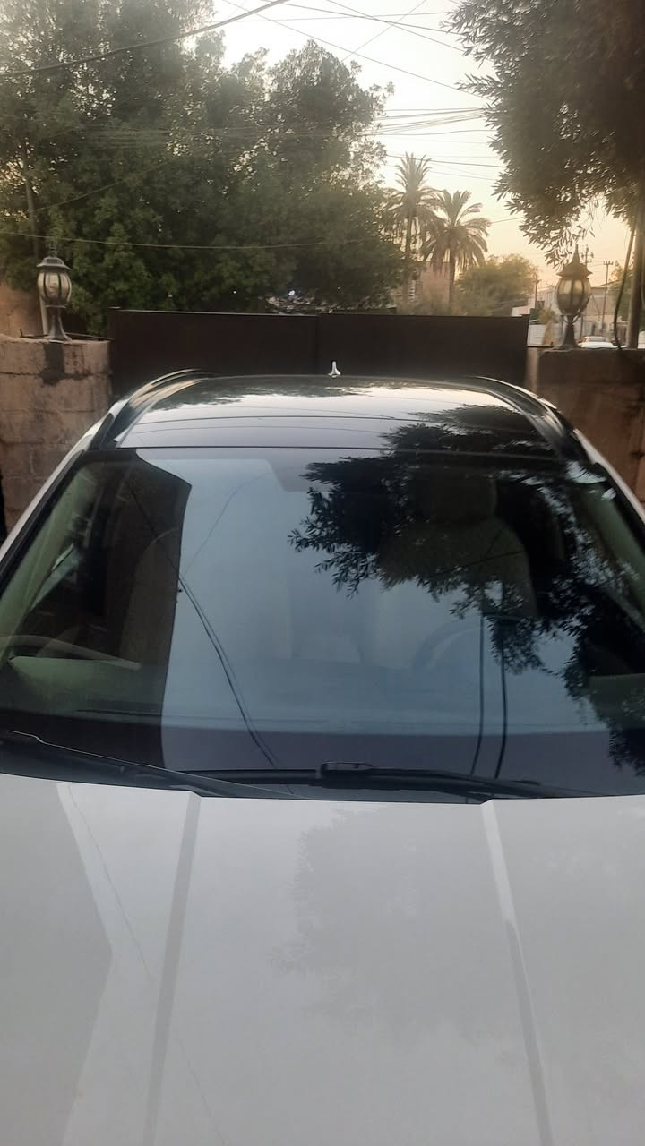 السلام عليكم
للبيع توسان خليجي موديل 2023 بانوراما ويل 19 ماشية 33  الف بيها رصعات اثنين مسحوبة pdr وبارد قليل
للاستفسار الاتصال على الرقم ***********

