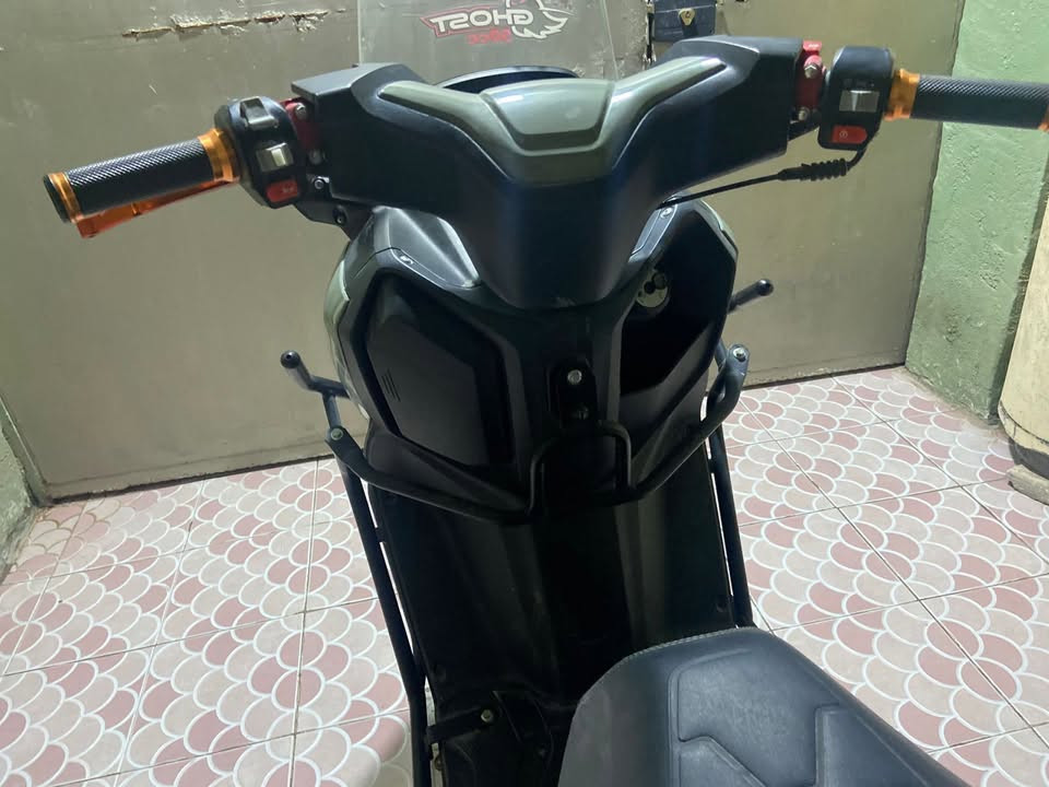 السلام عليكم
للبيع دراجه سكنس 50 cc سرعه 120 مكينه ياباني اصل يجي وياه سويجين ماشيه 1165 تطلع دخان ابيض من الصالنصه السعر 750 وبيها مجال مكاني حله للتواصل ***********. علما ان الدراجه استعمال قليل ونضيفه جدا
