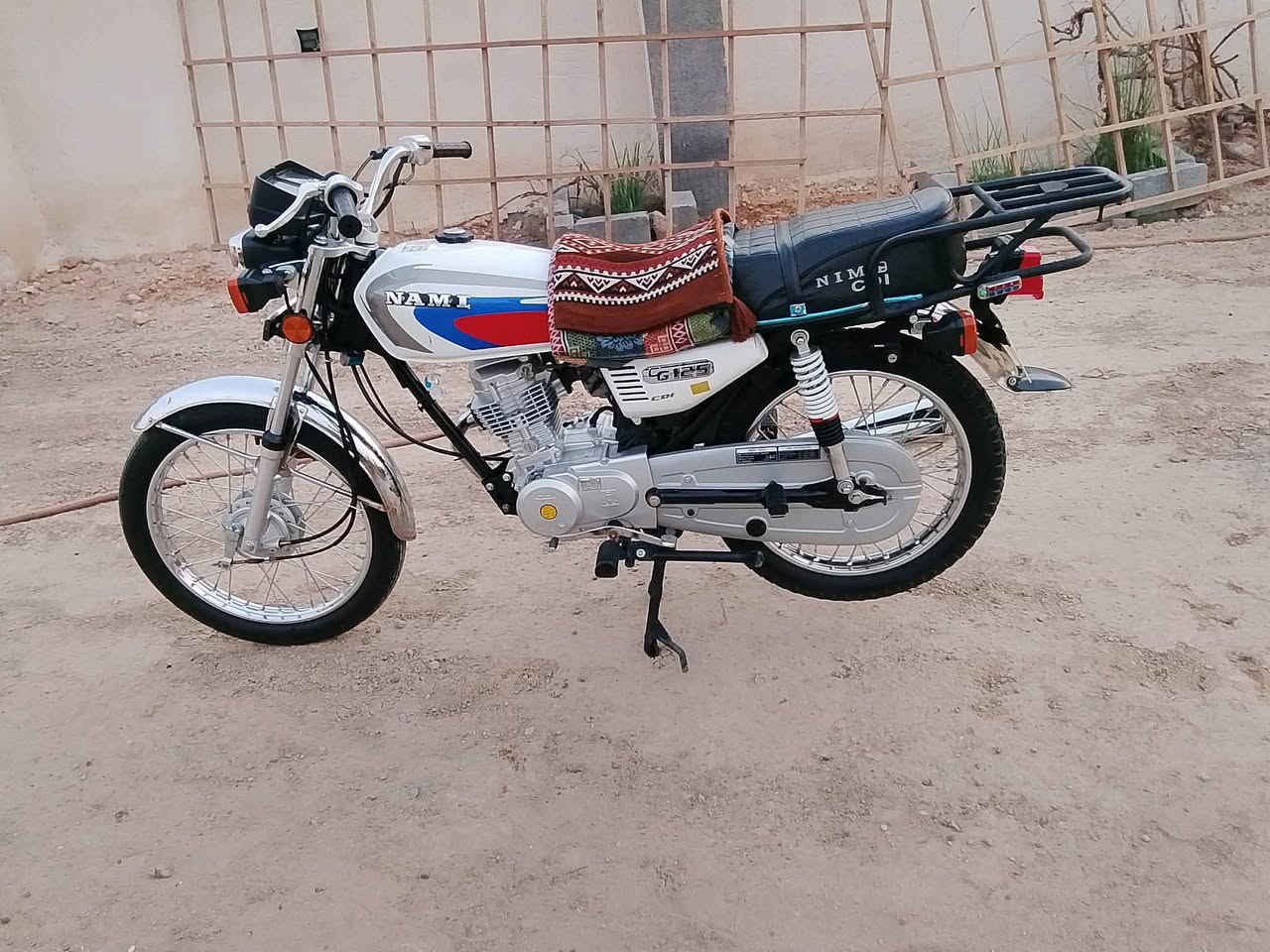 نامه شلامجه موديل ٢٥ دراجه بالك جديده ٣ احرف مكينه ما مدود عليها صبانه اوراق اصولي السعر ٨٥٠ وبي مجال بسيط حك الجيه مكانها حي المعلمين قرب العزاوي ابو الدراجات
***********
