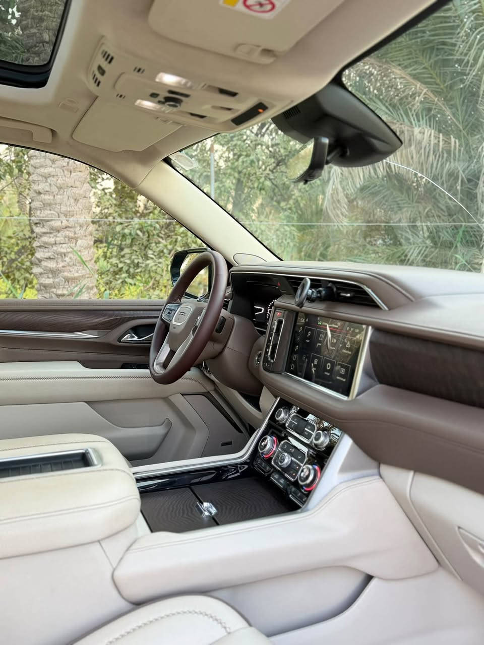 علان،
* GMC Yukon Denali 2023
* محرك 6.2 V8
* قير أوتوماتيك 10 سرعات
* دفع رباعي 4WD
* رقم بغداد
* ماشية 58,000 كم
* فول الفول / أعلى مواصفات
* جلد داخلي
* شاشات ونظام ترفيه
* فتحة سقف
* تبريد وتسخين المقاعد
* كاميرات وحساسات
* تشغيل عن بُعد
* تحكم كهربائي بالمقاعد
* مثبت سرعة وأنظمة أمان متقدمة

السعر: 45,500 دولار
📞 ***********
