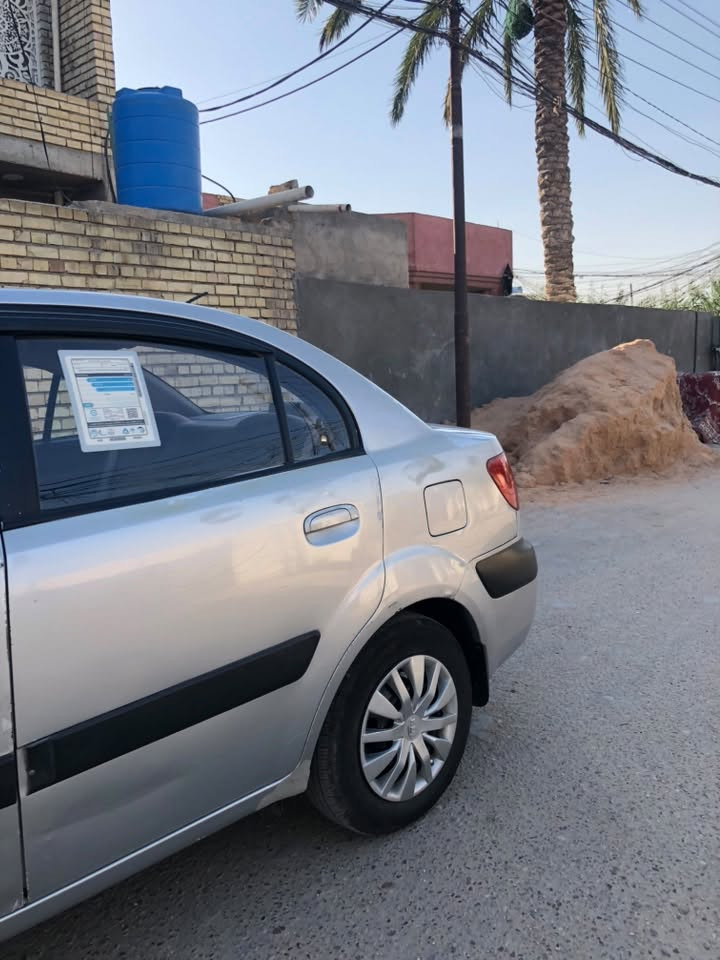 كيا ريو ٢٠٠٩ خليجي رقم بغداد
محرك ١٦٠٠ كير كفالة، تبريد ثلج، جام كهرباء، سنتر لوك تخم تاير حدادية السيارة جاهزة من كلشي مكانها بغداد  السيارة فقط جارده 

رقم صاحب السيارة 

***********
