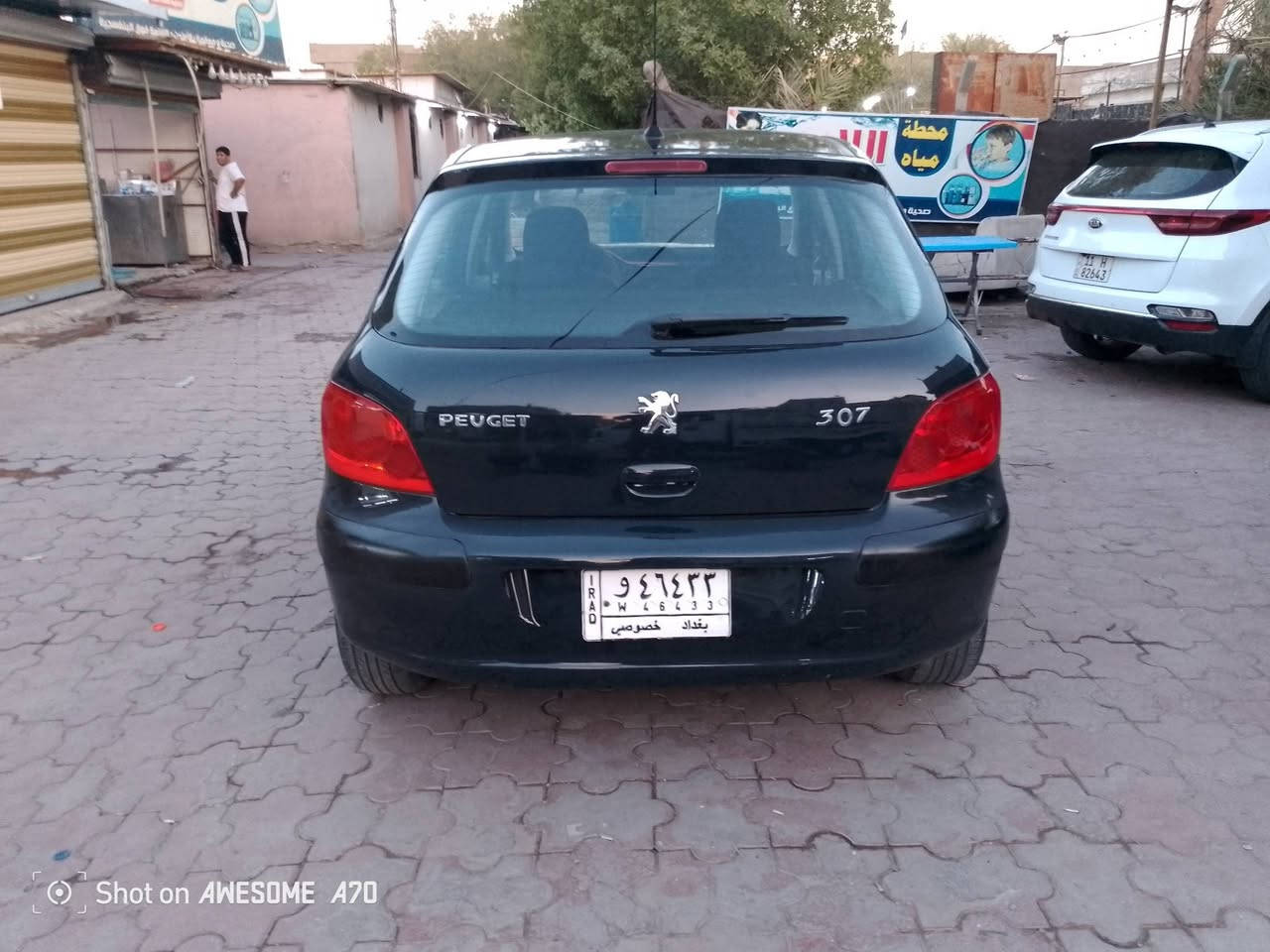 السلام عليكم سياره بيجو 307 موديل 2006 السيارة بدون اي ضربة ولا تبديل رقم بغداد تبريد تدفئه شغال حدادية وصدر جديده تخم تاير كهربائية كله شغال كير اوتماتيك السيارة جاهزة كل نقص مابيها السعر 47 عنواني بغداد قرب التربية الرصافة الثالثة الهاتف ***********
