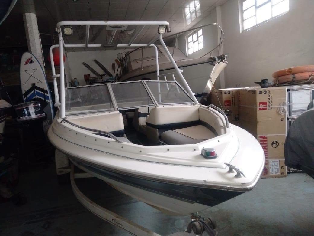 سلام عليكم زورق Bayliner مع عربانه ابلاديه محرك 8 سلندر دخلي زورق جديد شغال جاهز سعر 13000$ بي مجال بغداد اتصل وتساب وتدلل ***********
