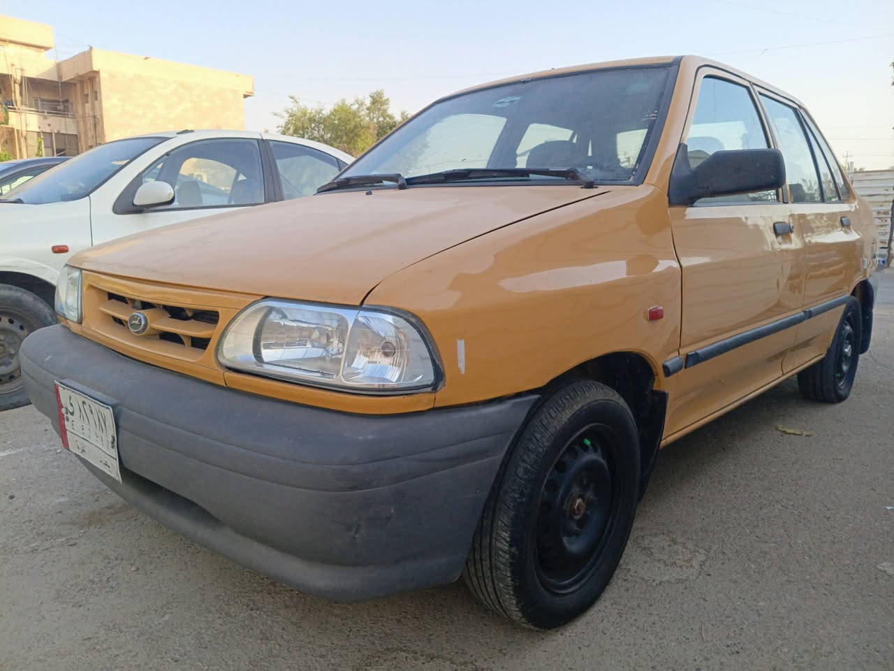 سلام عليكم للبيع سايبا ٢٠١٣ بغداد ب اسمي بلاديه فقط باب سايق مبدل محرك تجفيت عام قبل اسبوع ومشط وباور وكلج جديد صارلهه ٧ سنوات عندي عارضهه ب٢٩ وبيهه مجال للاستفسار ***********
