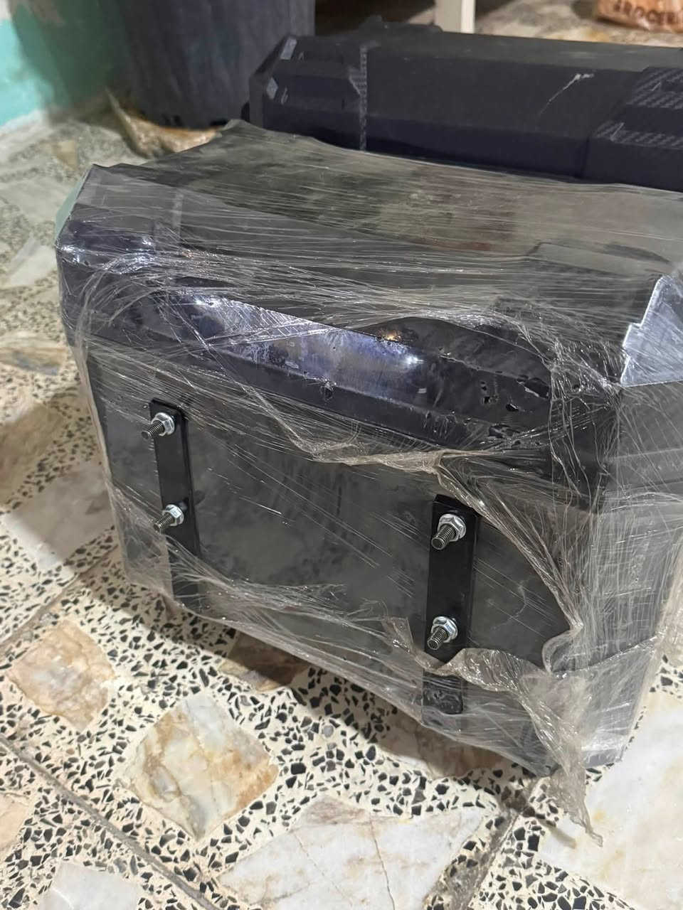 سلام عليكم جنط جي اس كدامك الجنط جديدات بجيس بعدهن سعرهن 140وبيهن مجال عنواني بغداد الشعله ***********
ملاحظه مو دامن متواجد فيس
