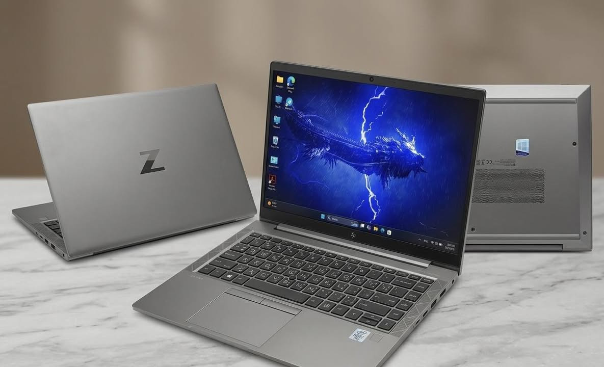 السلام عليكم عندي حاسبة hpفئة الZbook ممتازة للمهام الهندسية والبرمجة والالعاب تشغل GTA5 الحاسبة جداً نظيفة ومواصفاتها امامكم بالصور 
عيبها الوحيد فقط ضربة خفيفة من الحافة ومتأثر
والسعر 500 الف وبيها مجال خير من الله 

 للاستفسار الاتصال او واتساب على الرقم 
***********
