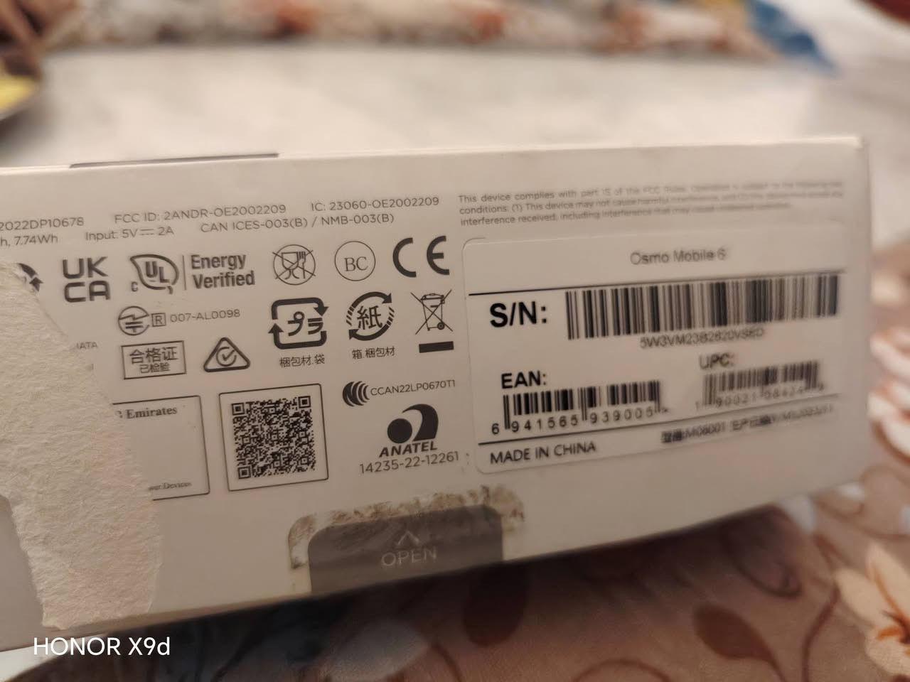 السلام عليكم
مانع اهتزاز OSMO MOBILE 6
مستخدم شي قليل جداً 
السعر ١٠٠ الف 
متوفر توصيل
العنوان بغداد الحسينية الراشدية
للاستفسار ***********
