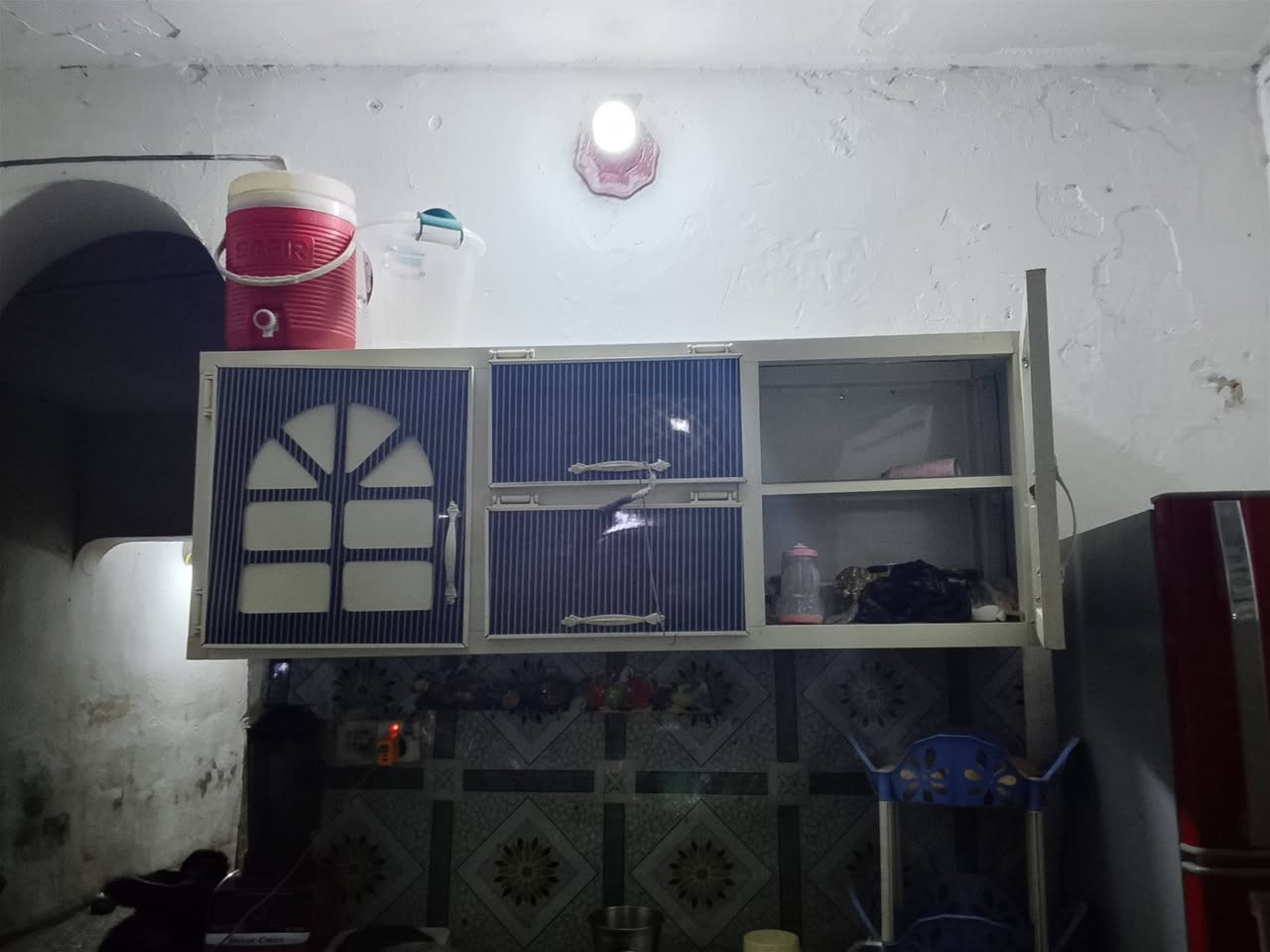 سلام عليكم كاونتر أو مرجوحة مابيهن اي اضرار مثل ما موضح بل صورة السعر ١٢٥ السعر نهائي قفل قفل قفل بدون عملة مكاني بغداد دورة ابو دشير ***********
