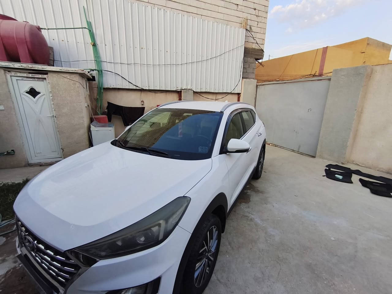 توكسان 2019
خليجي 
محر2000
ابواب بصمه 
سايد ابريك بالرجل 
كشن كهربائي 
ثلاث وضعيات قياده 
ماشيه 117
السونار مرفق بالمنشور 
رقم بغداد بأسمي 
السعر 175 
غير متواجد ع الفيس 
رقم الموبايل ***********
مكاني كربلاء المقدسة
