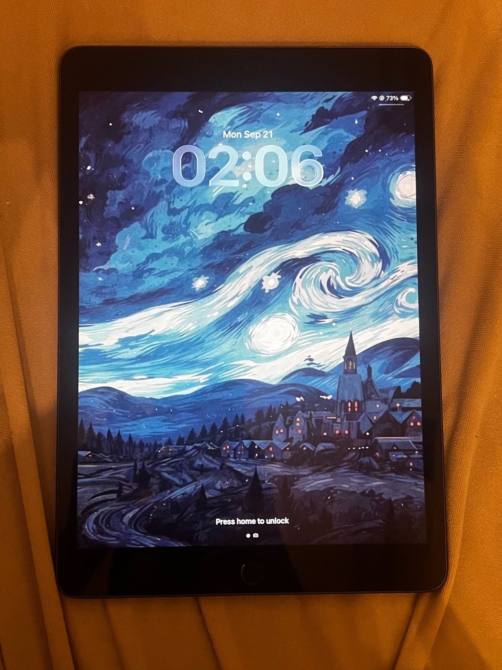 السلام عليكم 
ايباد 9 كلش نظيف مداخل صيانة ولا مبدل بدون كارتونة
ذاكرة 64 بطارية ابد متصرف شحن استعمال فقط يوتيوب وتيك توك حتى العاب منزلت عليه 
السعر 275 الف وبي مجال 
مكاني بغداد - بغداد الجديدة 
رقمي للتواصل ***********