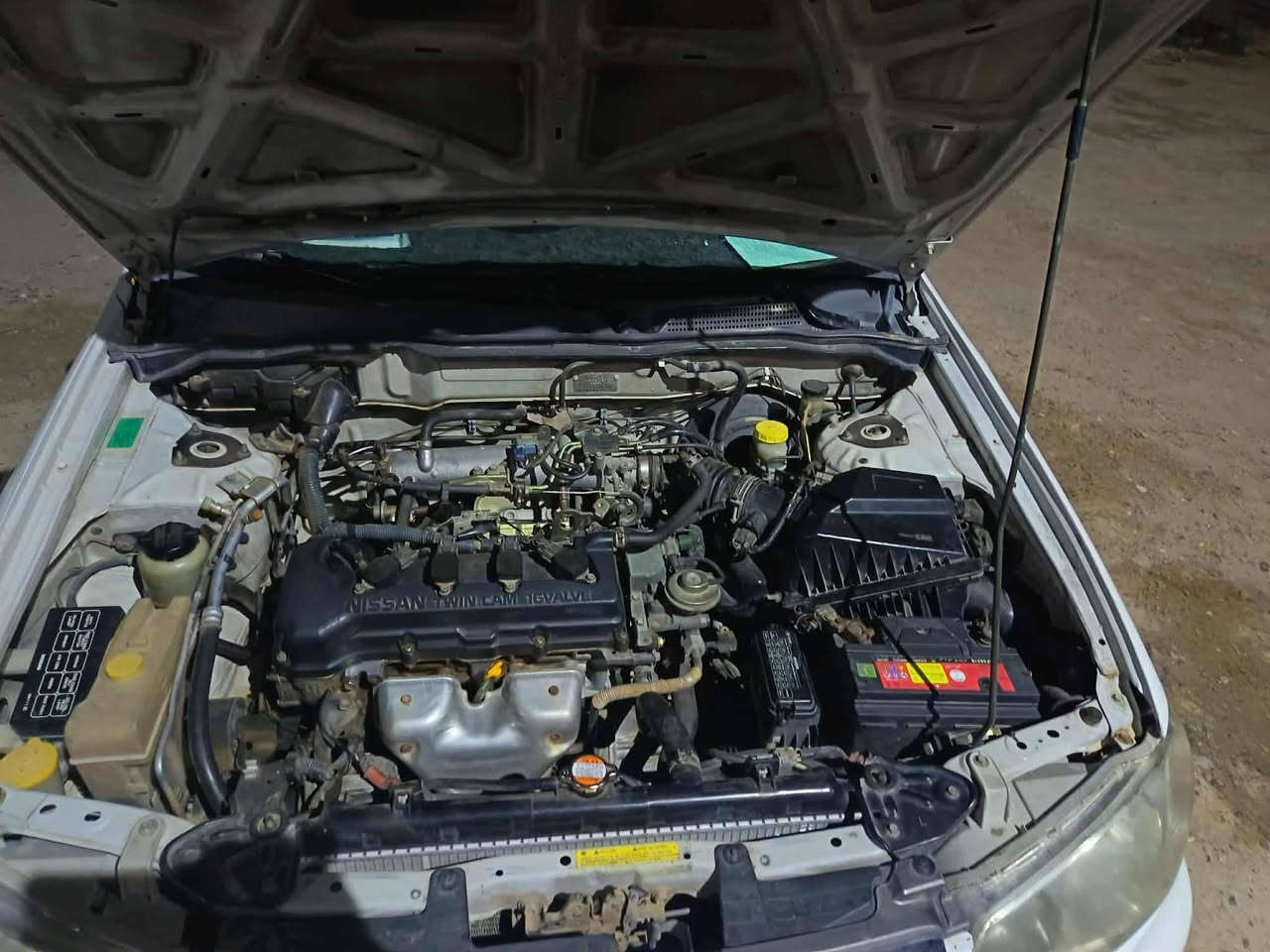🚘 للبيع سني موديل 2001 ياباني 🚘
🔹 الموديل: 2001
🔹 المحرك: قبق أسود
🔹 الكير: عادي
🔹 التدفئة والتبريد: شغالات
🔹 الرقم: بغداد – مشروع وطني
🔹 السنوية: نافذة
🔹 الملكية: باسم واحد من قضاء عنه
🔹 ضررها : مجرد طخة بالجاملغ الأمامي، اليسري ومبين بالصور المرفقة 
👀 السيارة موجودة، تعال شوفها بعينك وافحصها على داير مليم.
📞 للاستفسار والجادين فقط: الاتصال على الرقم التالي (***********) (موجود واتساب) 
 رجاءً. البيع للجادين فقط، والفحص مفتوح ومن حق المشتري يفحص السيارة بالمكان اللي يريده. 
* ملاحظة السيارة وصلت 70 $
