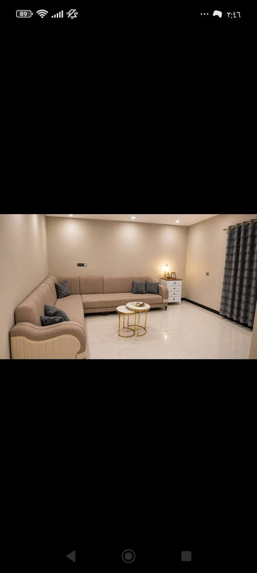 السلام عليكم بيت #لليجار بسعر مناسب
مساحه #100متر 
واجه تقريبآ 6ونزال 18طابق1يحتوي=على مدخلين مطبخ+صاله+صحيات+منور+غرفه نوم كبيره+حمام عدد2+سطح كبير
في زراعي بيت بنيه النموذجي
فرع36يمينا
بيت  بناء 🇹🇷تركي
كامل وجاهز #ابواب #قاصه #ارضيه #بورسلين
#***********واتساب
