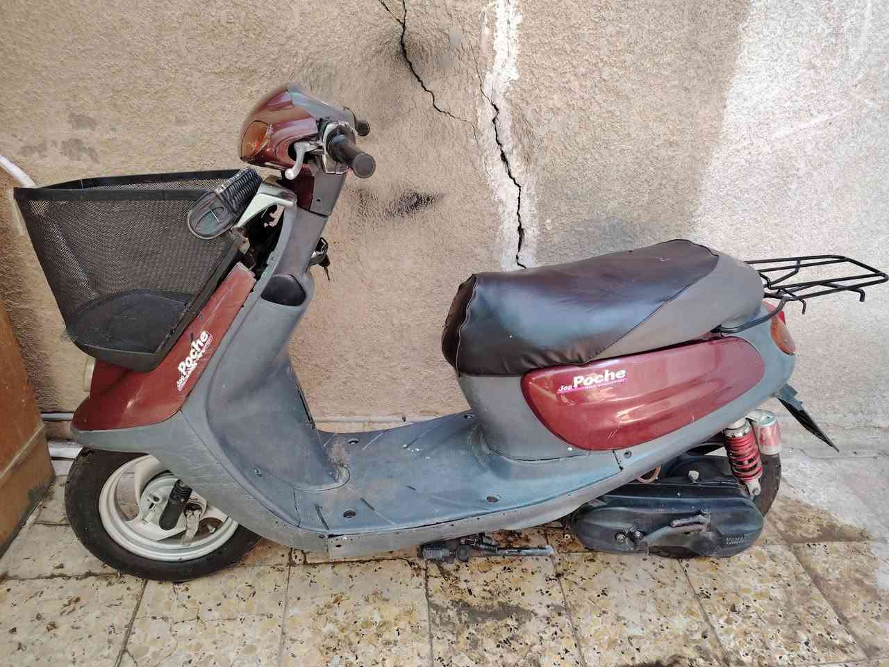 للبيع منغولي عايزة كابريتر تخربط 150 قفل***********
