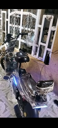درجة  لبيع سعر 350وبيها مجال  0700140588