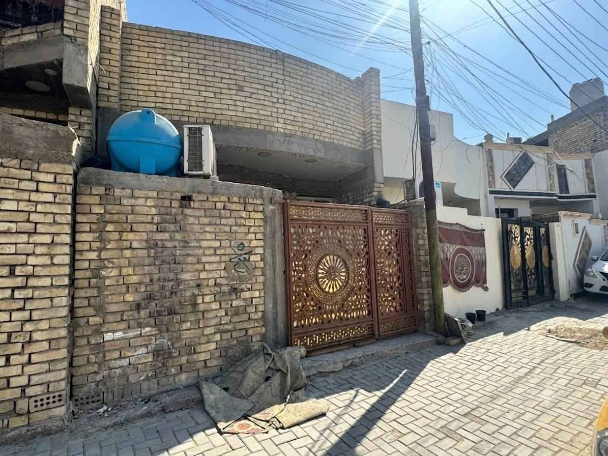 🏠 للبيع بيت زراعي مجهز وكامل

📐 المساحة: 100 متر
📏 عرض الواجهة: 5 متر
🏡 البيت: بناء حديث، مجهز وكامل وجاهز للسكن
💧 ماء متوفر
⚡ كهرباء متوفرة

📍 العنوان: الرئاسة، جاي من شارع 15، بالشارع العريض، خلف معمل الغاز.

💰 السعر: 95 مليون
🤝 وقابل للتفاوض للشراي 

📞 للتواصل والاستفسار: ***********
