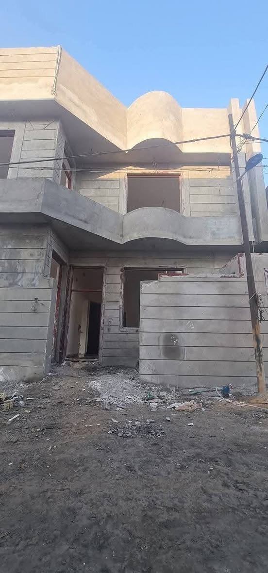 يالله الباخ متفرغ شغل هندسي يعني موحجي درجه اولى ***********
الط مصاطر جص بورك تصفير خشن ناعم وجهيات داخل خارج شرط البخ هندسي مكاني كربلاء
