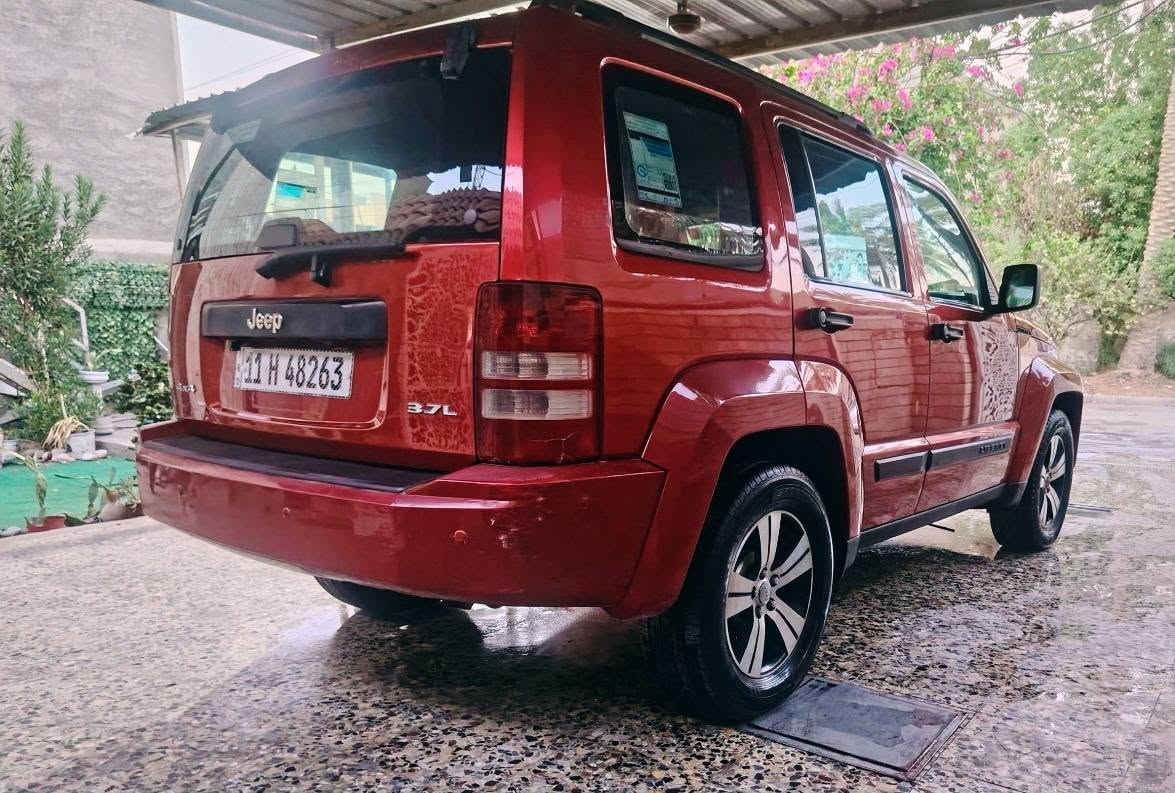جيب لبرتي 2008 6 سلندر 3700
فور ويل
سياره جاهزه على آخر حبايه ومناقصها اي شي
كلين بدون اي صبغ
تخم تاير جديد
صدر أمامي وخلفي جديد
تبريد ثلج
رقم بغداد دولي وبسمي والسنويه لل 31
السعر 95 او مراوس حسب القناعه
مكاني بغداد حي الجامعه ت*********** بغداد, العراق
