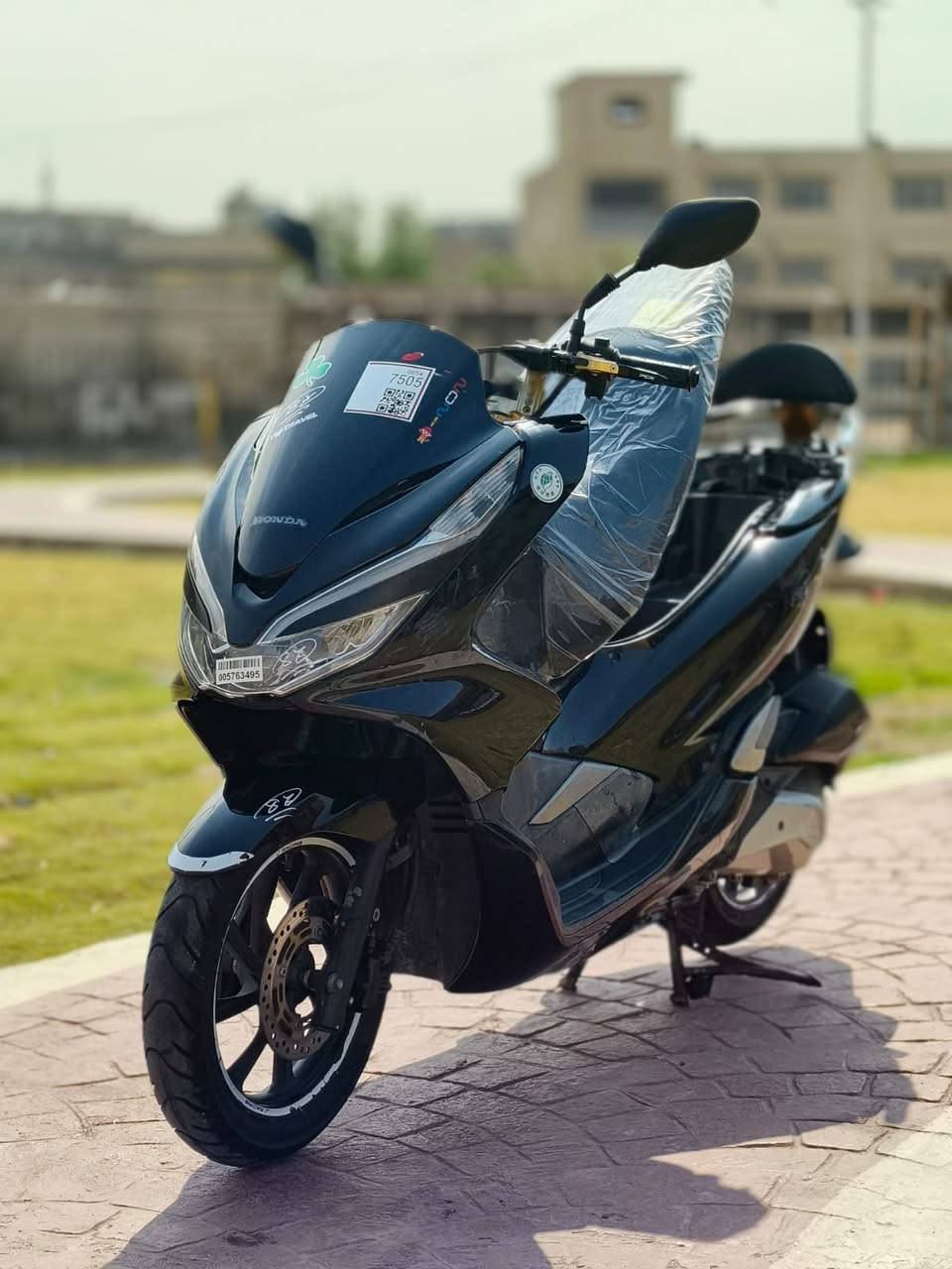 سلام عليكم.... 
دراجة  (PCX)(جيل الثالث)🛵 للبيع
دراجة شلعه معدل كهربائيات كلهه شغاله 
دراجة جديده بلاديه 
أي نقص مابيهة
جيب فيتر وتعال افحص
العنوان بغداد مدينه الصدر  الاستفسار الاتصال على الرقم 📞 ***********
