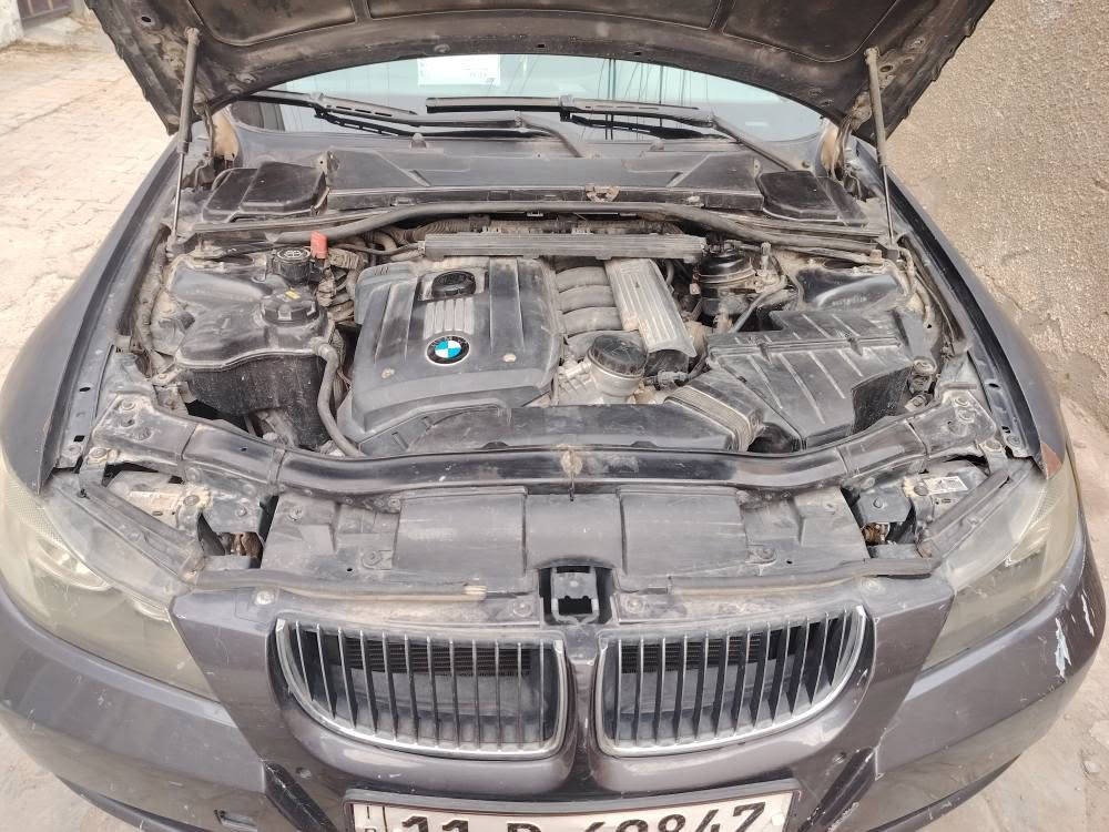 بي ام E90 • موديل ٢٠٠٨ • رقم بغداد