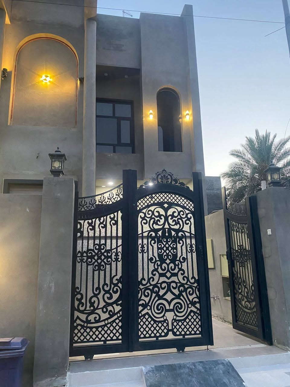 🕋بسم الله الرحمٰن الرحيم 🕋

👋السلام عليكم ورحمة الله وبركاته👋

🏪يعلن مكتب انمار للعقار

🌄الانبار قضاء الفلوجه

🏡 بيت 

#للبيع  حي التأميم شارع 12 م نافذ على الشارع العام 

🚧 بناء طابوك بناء درجه اولى حديث شغل 2025

📐المساحه 200م 

📃طابو صرف سند تحويل ملكيه بسم شخص واحد 

🛣️شارع 12 م قرب جامع احمد بن حنبل نافذ على الشارع العام  

🛑طابقين 
🔵استقبال وكراج  
🔵مطبخ 
🔵غرف 5 
🔵مناور 2
🔵صاله 
🔵صحيات 2

 

💲#السعر المعلن 240 مليون وبي مجال 

🧑‍💻عزيزي عندك عقار وتريد تبيعه باسرع وقت راسل صفحتنه نلبي لك طلبك 🙏♥️

⁉️للاستفسار اكثر مراسله صفحتنا او زياره المكتب انمار للعقار الواقع على شارع 60 مجاور اسواق الايمان ومجاور المطعم والكوفي بلاك ساراي شارع السكلات او الاتصال 

☎️***********☎️كورك 
☎️***********☎️ واتساب  

⁉️اذا كنت تملك عقار وترغب في نشره مراسله صفحتنا او زياره المكتب انمار للعقار او ارسال المعلومات على الواتساب ☎️👆

⁉️الاسعار المعلنه في مكتبنا تحدد من قبل البائع وليس المكتب ونجمع البائع والمشتري وجها لوجه لاتمام عمليه البيع

⁉️متابعه ولايك للصفحه ليصلكم كل ماهو جديد فضلاً وليس أمراً

♥️طابت أوقاتكم بكل خير ♥️
