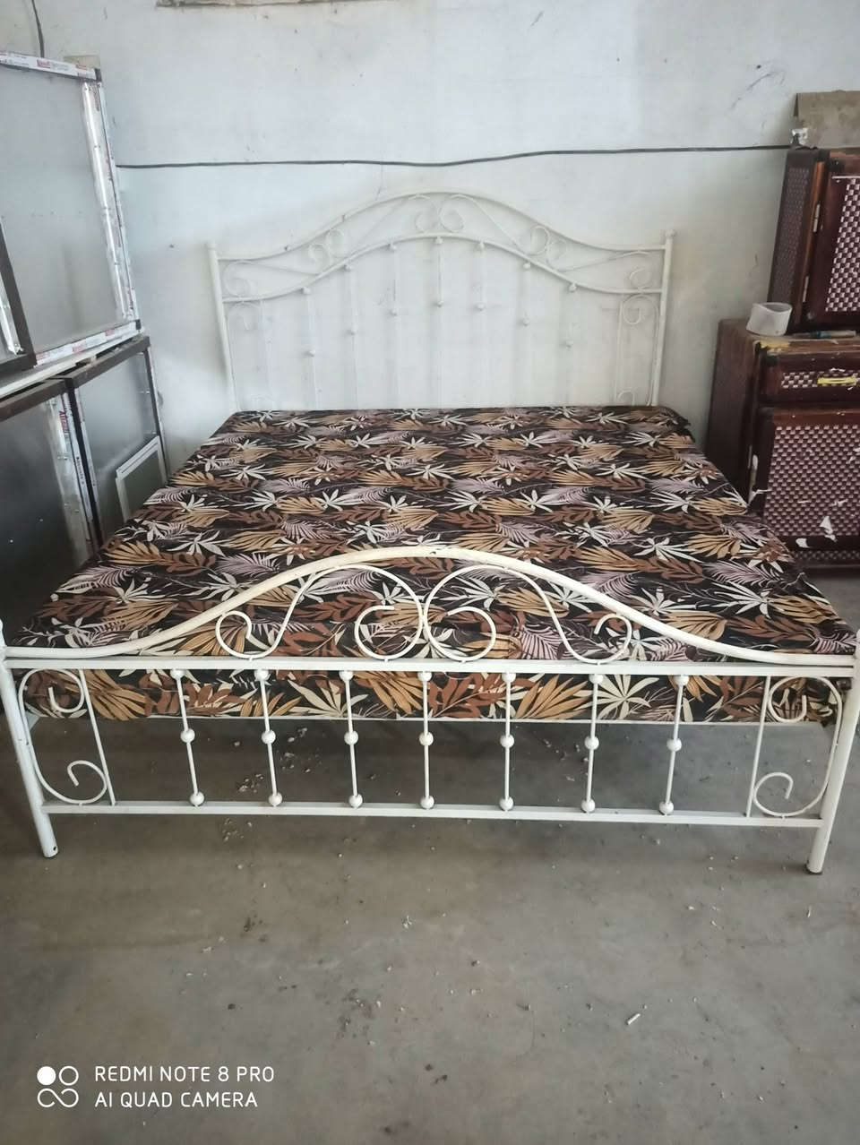 غراض للبيع الشراي يتصل ..***********...
بيع او مراوس ++اشتري شعندك دز خاص او وتس
