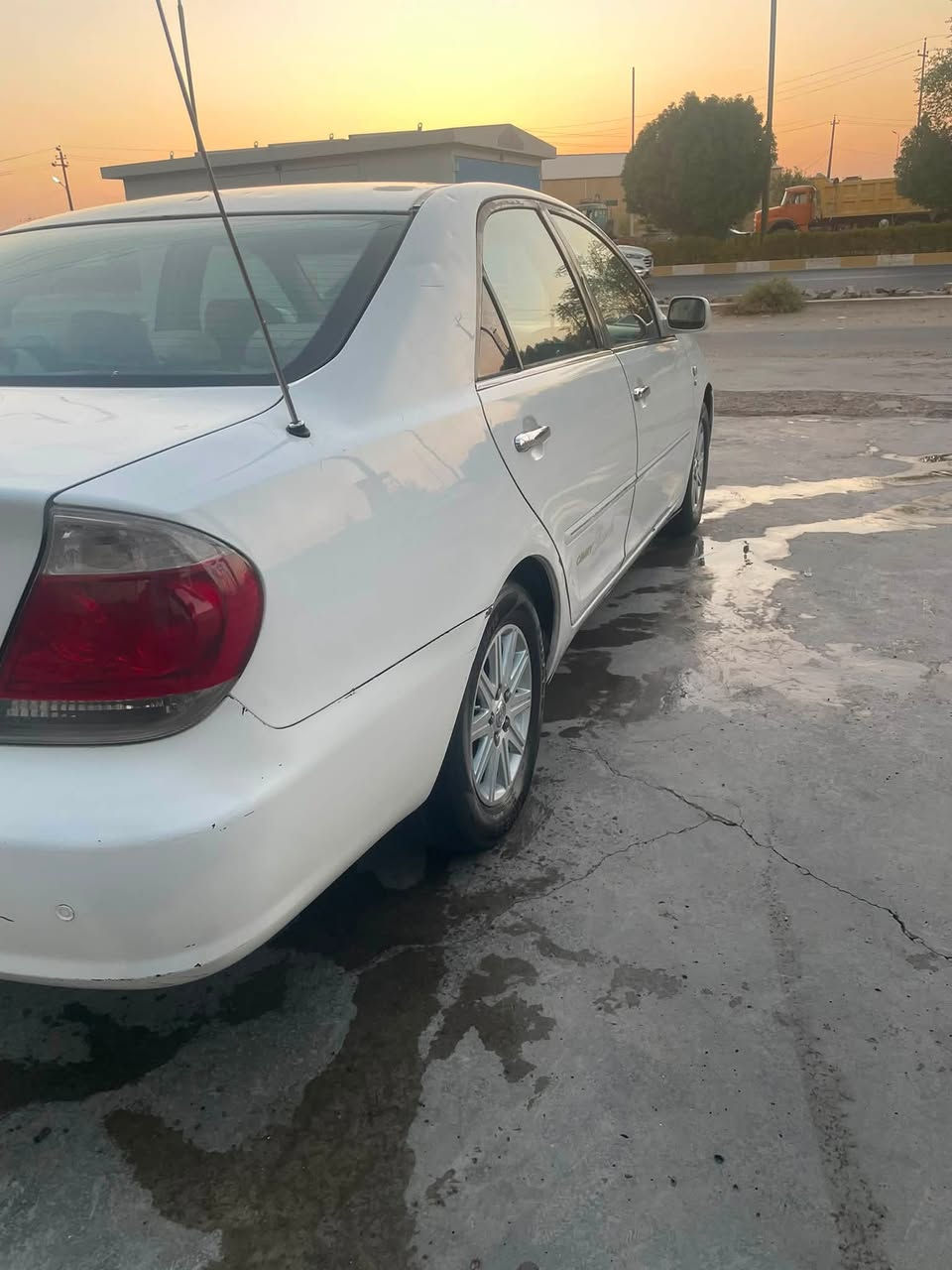 السلام عليكم
كامري 2004 خليجي السياره احلى من الصور
السعر المطلوب 95 $ وبيه مجال بسيط حق الجيه
***********
