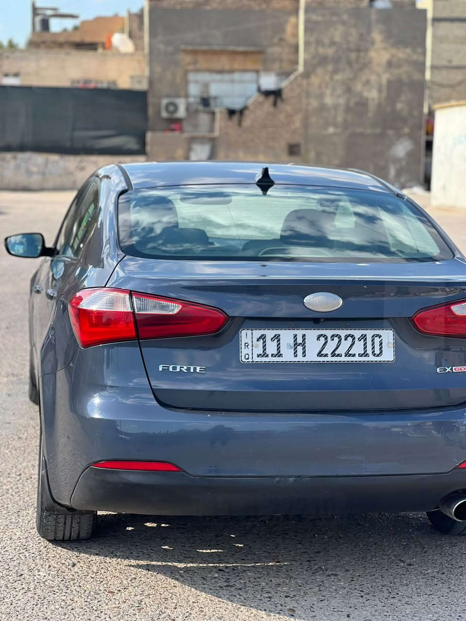 •كيا فورتي موديل 2016
• محرك GDI 2000 امريكي

• الرقم الأنكليزي ( رقم بغداد) تحويل ثاني يوم

•مري شفط

•كاميرا خلفية

• كروز سرعة

•نظام ايكو (ECO) تقليل صرف الوقود

العنوان بغداد - ***********

السعر 95 وبي مجال بسيط
