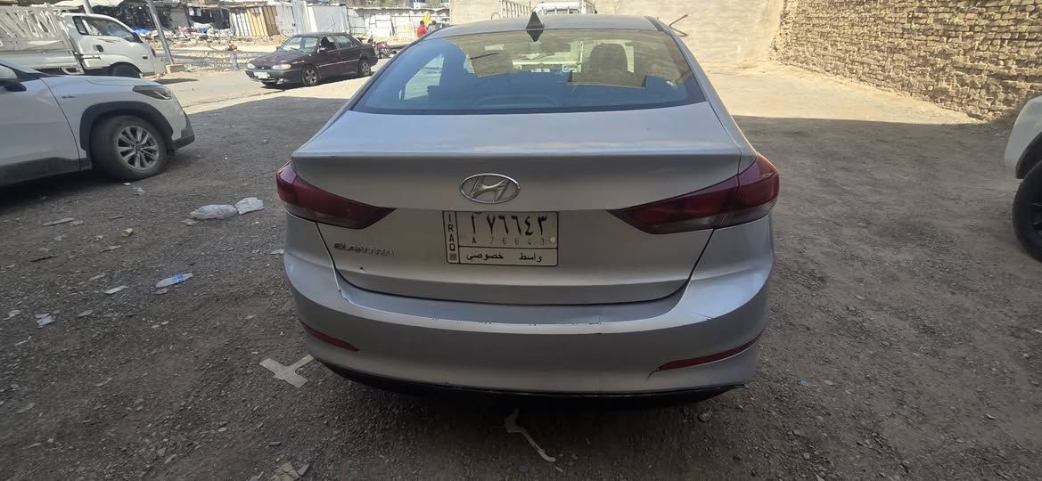 النتره ٢٠١٧ مستعجل على بيعتهه كير مكينه واحد وعشرين صدر امامي خلفي كله شغل جديد سياره بيعهه حزام بابا وجملغ وشويه بل قماره من امريكه سياره حلوه كاعده رقم واسط مشروع وطني سياره ٧٥ قفلهه
***********
