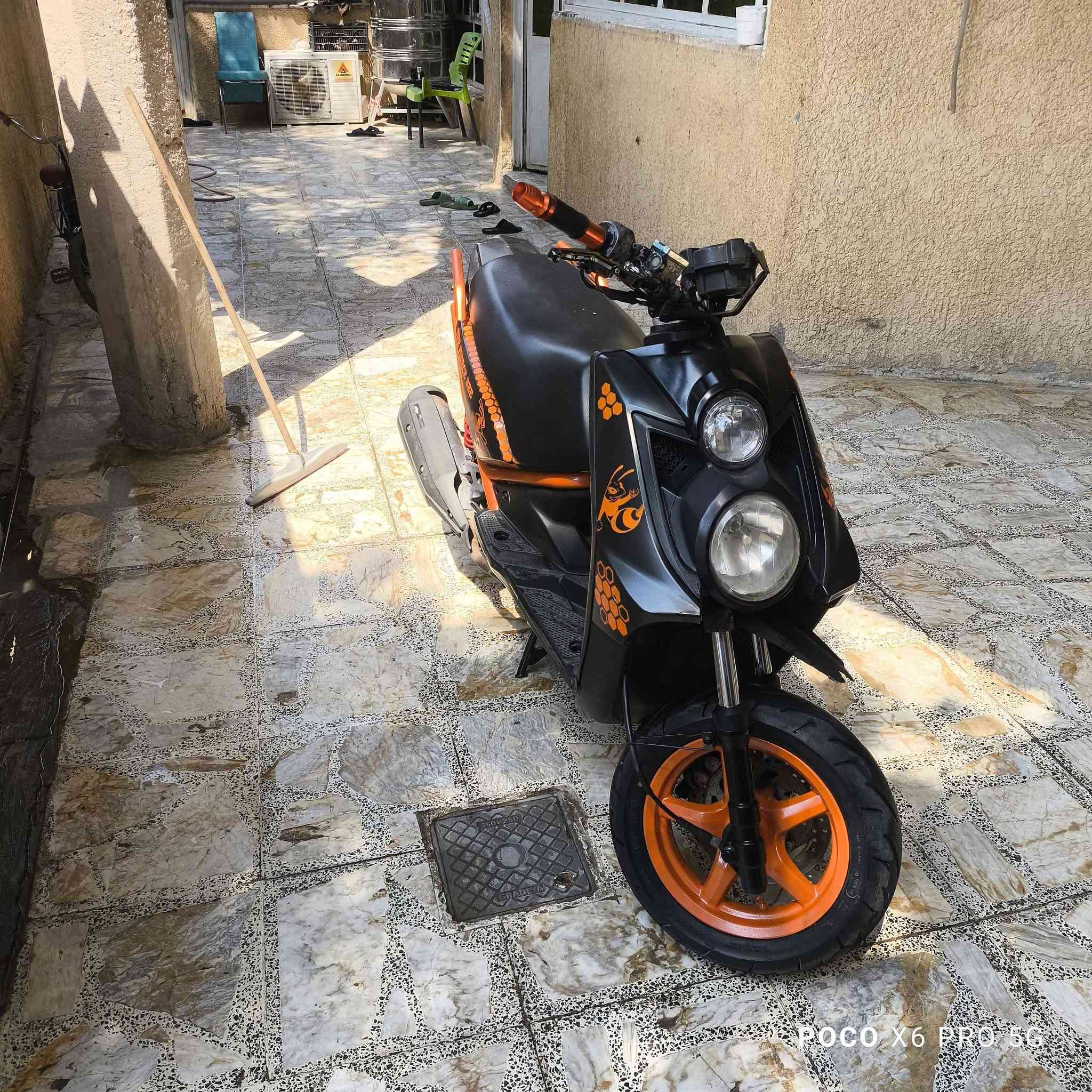 السلام عليكم دراجه جبلي موديل 14 للبيع جديده اخت الربه برقي ما مفتوح بيهة ابيع على الفحص دراجه خير من الله اكبالكم الدراجه جديده الدراجه ***********  بكاني حي النصر بمليون ونص

