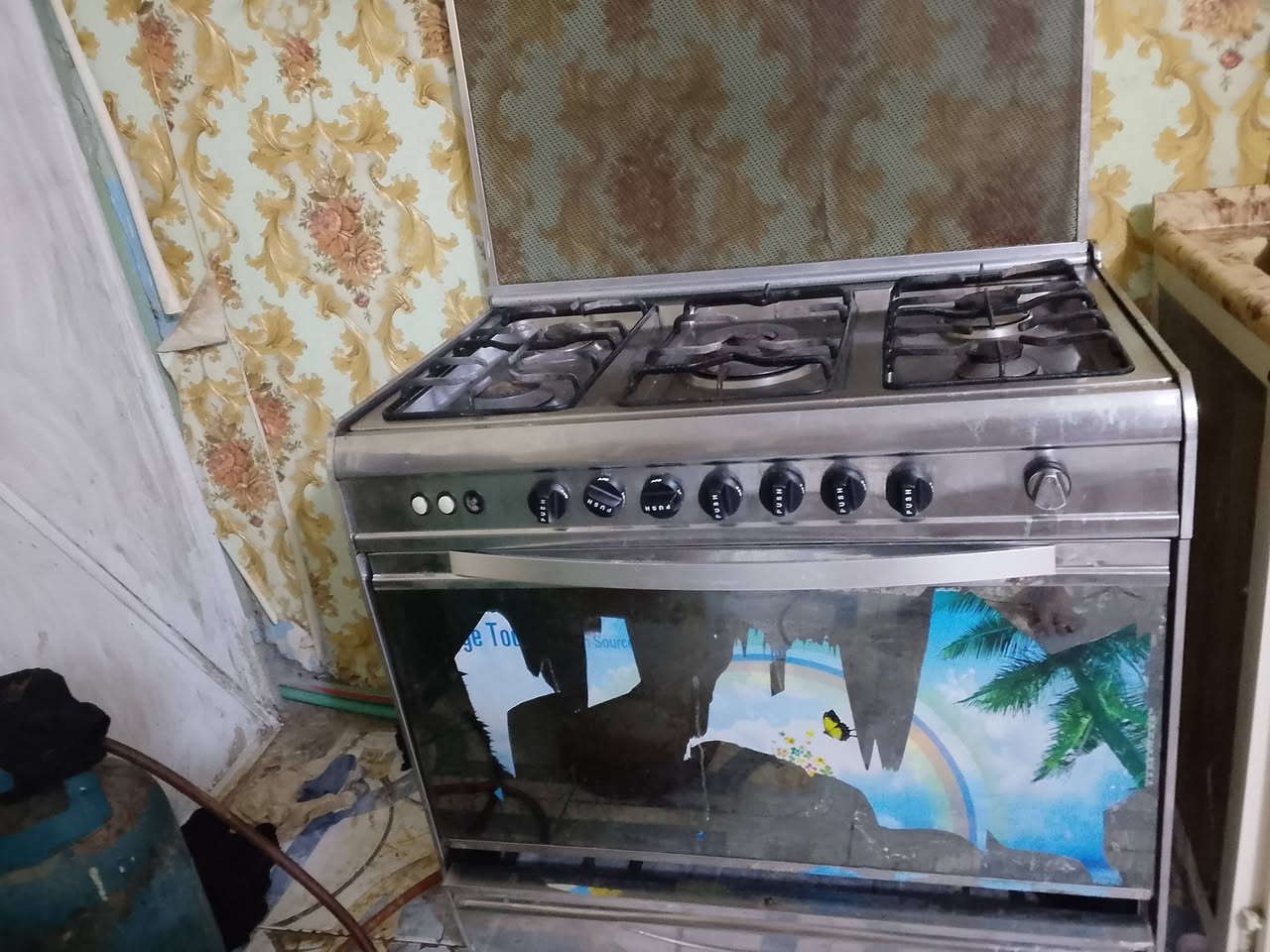 طباخ للبيع ايطالي السعر 130بي مجال بسيط كربلاء حي العسكري الحر ساحة خزعل
للاستفسار على هذا الرقم ***********
