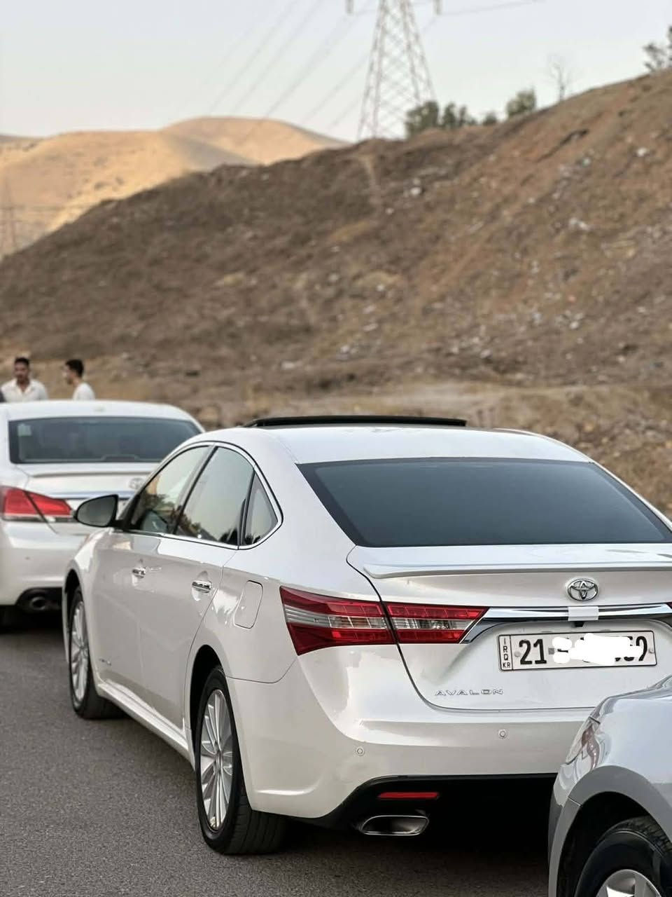 ئەڤەلۆن مۆدێل ٢٠١٣ 
بڕێمی دوو حاسەی فول مواسەفات 
١٦٠ هەزاری حەقیقی ڕۆشتووە 
سەنەوی تازەیە بەناوی خۆمەوەیە 
گێڕ و مەکینەی نەکراوەتەوە بەشەرت دوکەڵ و بوخار و سەوتی دیجیتاڵی نیە
یەک بست بۆیاخی هەیە لەگەڵ دوو پەڵەکارت و دووسێ وردە
هەمووگیانی بەشەرت ١٨٢ گەڵا و کەمێک معامەلە 
*********** السليمانية, العراق
