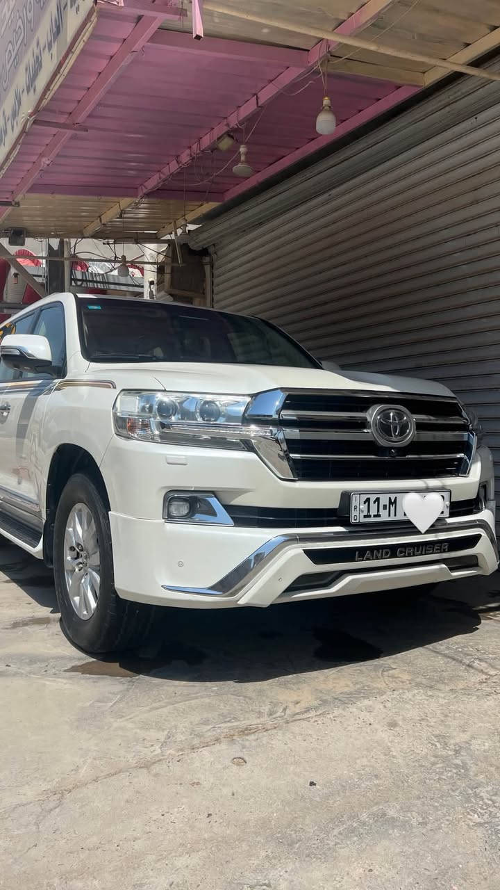 جكسار فطيم موديل 2018
ماشيه 78على وضع الشركه رقم بغداد بسمنه مكينه 6سلندر تحويل مباشر 
الملاحضات موجوده بل سونار 
السياره جديده اي شي مامفتوح  بيه مكان السياره بابل مركز
***********
