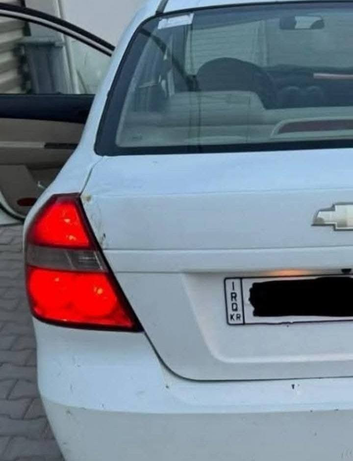 افيو ٢٠٠٩ رقم دولي محرك وكير تماتيك وحداديه وتخم تاير وتبريد كفاله بيهه لدوسات وباب لوره لنفر وجاملغ خلف لسايق السعر بلاش وبل عافيه عل ياخذهه 47للستفسار ***********
