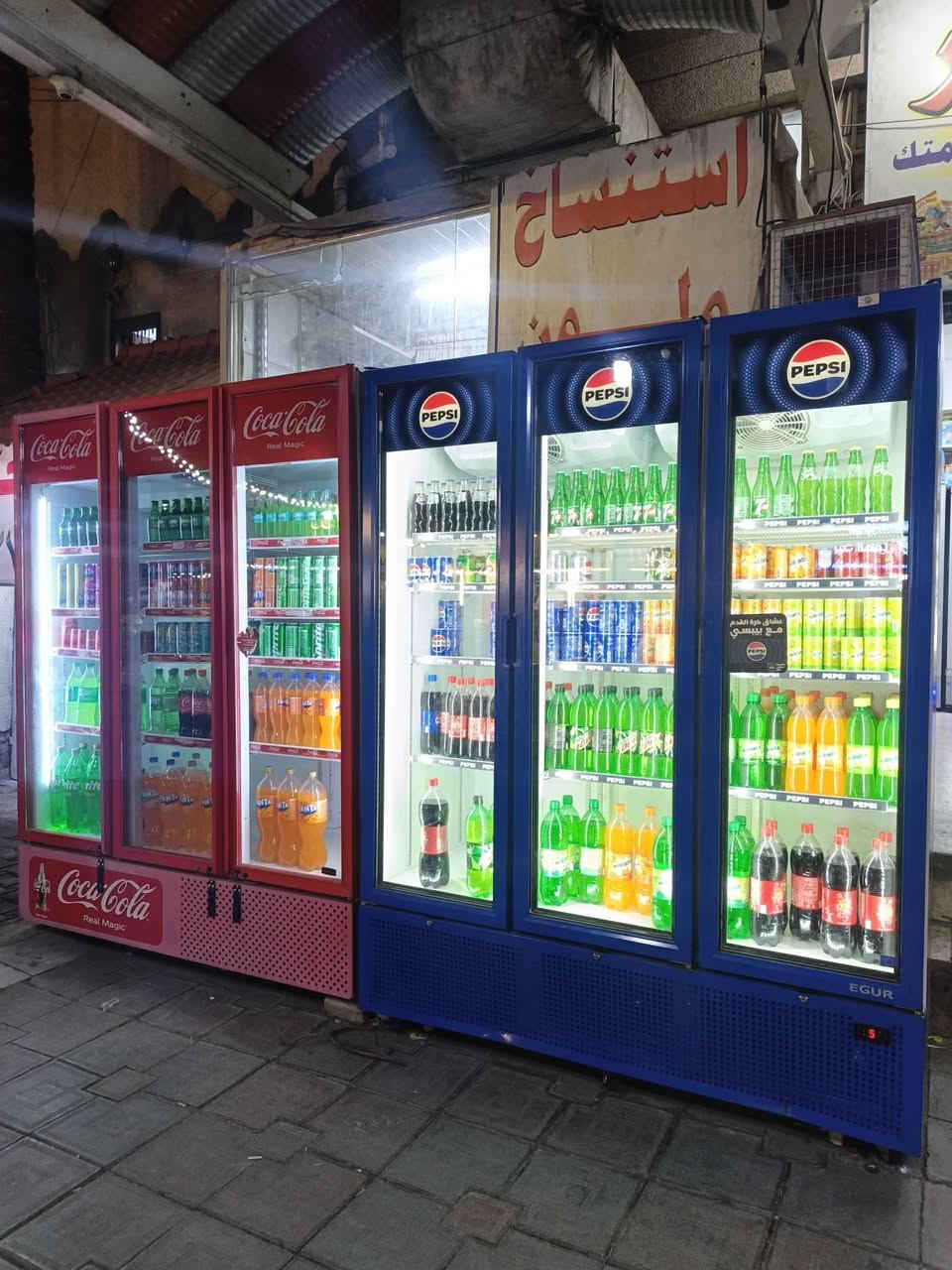 🛒 سوق للبيع – فرصة تجارية مميزة
📍 الموقع: بغداد – الحرية، شارع الشجر، على شارع عام وتجاري

يحتوي السوق على:
• عارضة 4 أبواب
• براد أبو باب
• براد بابين سلايت
• 3 مجمدات
• 2 مجمدة شركة
• براد كبير بيسي + براد صغير بيسي شركة
• براد كولا كبير شركة

💰 الإيجار: 650
⚡ المولدة: 300
📈 السوق شغال وخير من الله بيه، ومكانه تجاري ومميز.

📞 للاستفسار والتواصل: ***********
