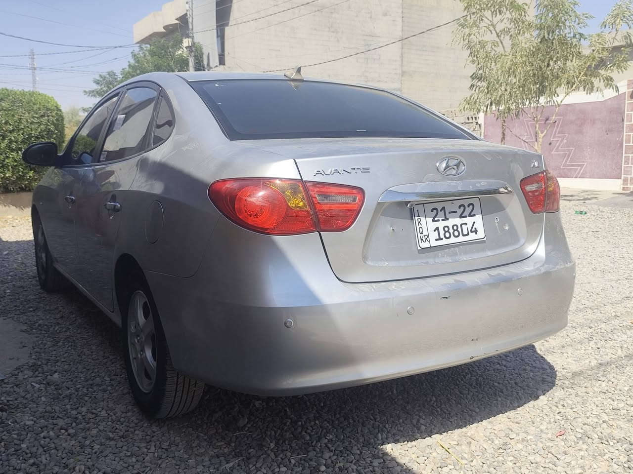 اڤانتی 2010 فول مواسەفات بەس سلایت نیە سەیارەکە بەسمەیە 
ئاوینە ئیشارات ناولایت ڕەش 
  ئیکۆ لیزەریە 
ناوڕەش  گێچ وەنەوشەی  جلدو هیتەرو لەمس  حاسەیە 
نە کەڤەر گۆڕاو نەسەقفی هاپیوە 
یەک بیانو گڵایەک ببڕە  250 مەسرفی نیە 
چوار تایە تازە ناوسندوق کامل 
سعری 51 کەمیک مەجال  
ژ ***********
شوێن کەلار
