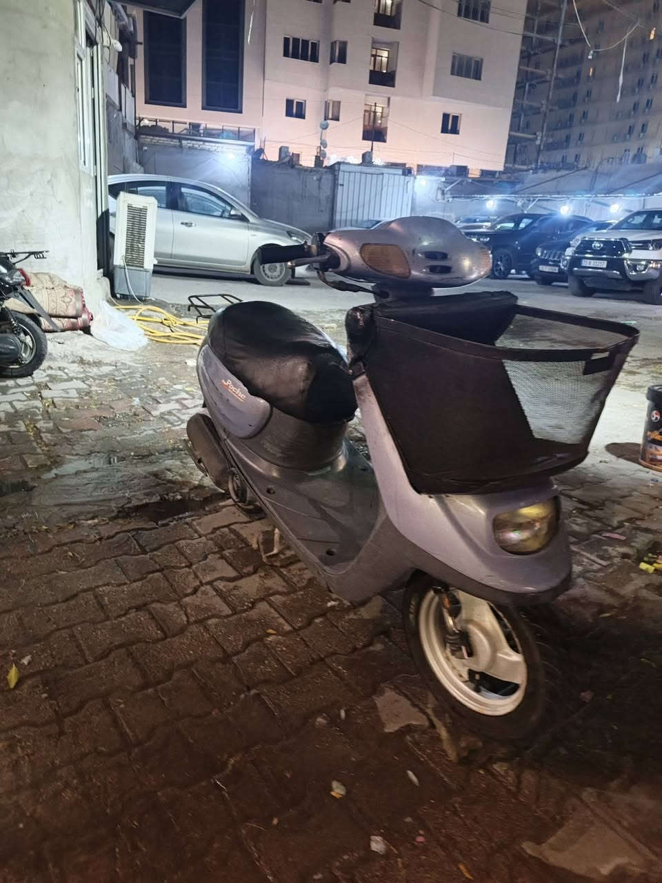 يالله سلام عليكم دراجه منغولي للبيع  دراجه عوزها باتري تشتغل سلف وبيها كم شغله نقص ميكلفن 25الف شلعه ومعدل تخبل مفتوحه مره وحده بس بستم مبدل ونضافتها كدامكم  سعرها 375 وبيها مجال قليل حك الجيه مكاني كربلاء الاستفسار والاتصال ***********
