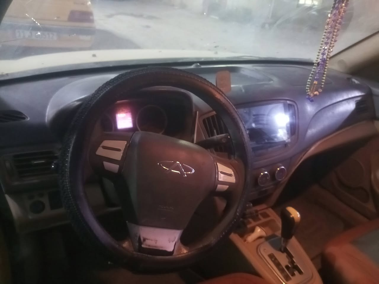 بسبب الوعود الكاذبة اعيد النشرلبيع شيري E5موديل14كير مكينه كورلا نحله 1800بدايت تبخير تبريد ثلج تخم تاير باتري جديد السعر 37وبيهه مجال بصيط رقمي ***********

